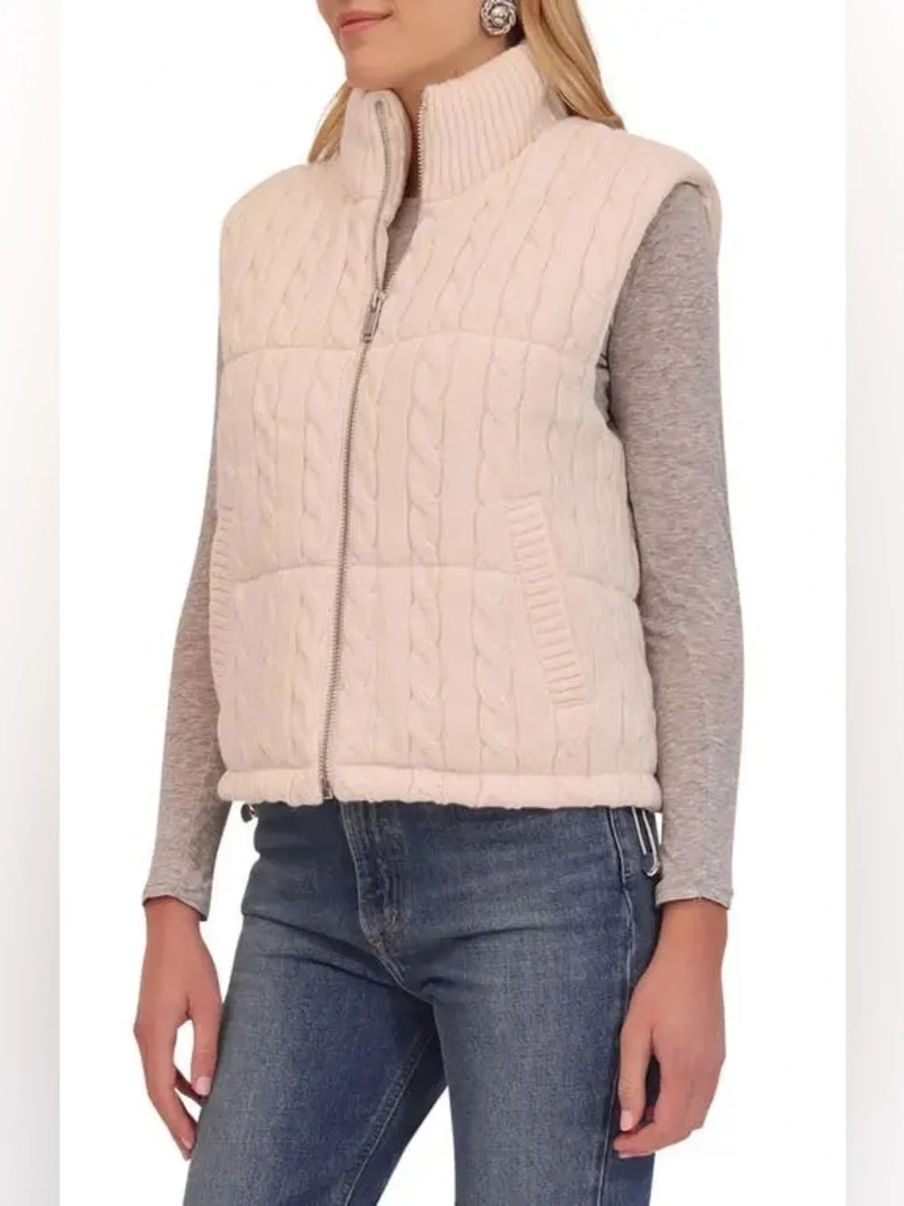 BAGATELLE Cable Stitch Puffer Vest in cream size small